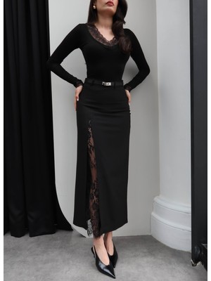 Esra Helvacı Yırtmaçlı Dantel Detay Kumaş Etek