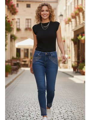 Cep Yan ve Paça Taş Detaylı Yüksek Bel Kot Pantolon