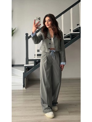 Elisin Gri Kol ve Bel Detaylı Crop Ceket-Pantolon Takım