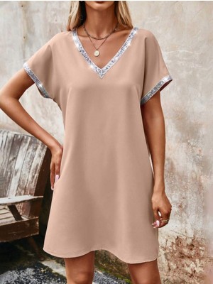 Zenvia Kadın Yaka ve Kol Pul Payet Şeritli Ithal Krep Elbise