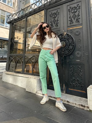 Pileli Store Mavi Yüksek Bel Mom Jean