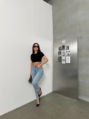 Pileli Store Mavi Yüksek Bel Mom Jean