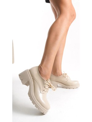 Antakya Yöresi K-707 Bej Kırışık Rugan Yüksek Tabanlı Bağcıklı  Loafer Ayakkabı