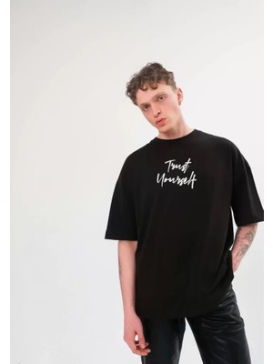 Hobilinka Unisex Bisiklet Yaka Baskılı Oversize T-Shirt - Siyah