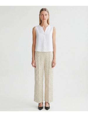 Yargıcı Regular V Yaka Kolsuz Bluz