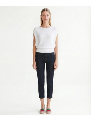 Yargıcı Regular Kayık Yaka Kolsuz Kazak