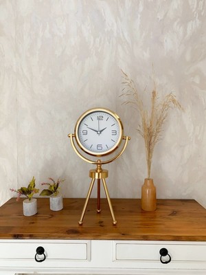 Pileli Store Gold Metal Mini Tripod Modern Masa Saati 45×26 cm – Şık ve Dekoratif Tasarım