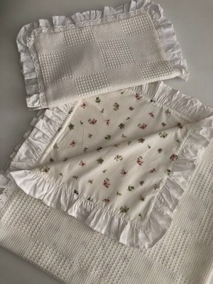Derin Boutique Shop Beyaz Dama Dantelli Fırfırlı Pike Takımı