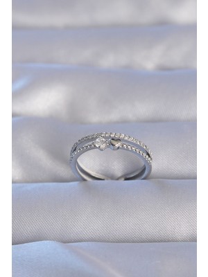 Pileli Store Pirinç Gümüş Renk Zirkon Taşlı Kalpli Su Yolu Model Ayarlanabilir Yüzük