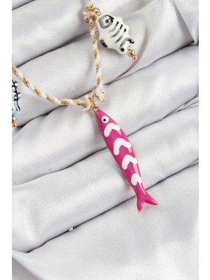 Pileli Store Seramik Motifli Pembe Balık Figürlü Model Krem Ip Kadın Kolye