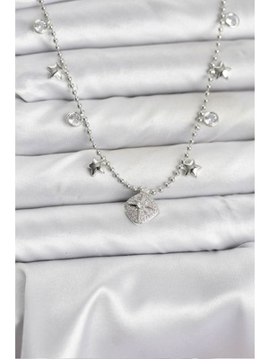 Pileli Store Pirinç Gümüş Renk Zirkon Taşlı Kutup Yıldızı Model Kadın Kolye