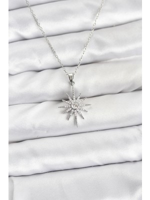 Pileli Store 316L Çelik Zincir Gümüş Renk Kutup Yıldızı Model Zirkon Taşlı Kadın Kolye