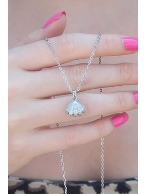 Pileli Store 316L Çelik Gümüş Renk Açılır Midye Model Kadın Kolye