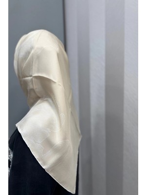 Maisa Hale Tivil Ipek Eşarp 90*90 cm - Krem