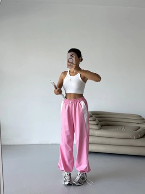 Pileli Store Renk Bloklu Paraşüt Pantolon