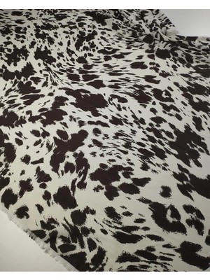 Kumaş Parça Krem Üzeri Kahve Desenli Şifon Kumaş En: 140CM