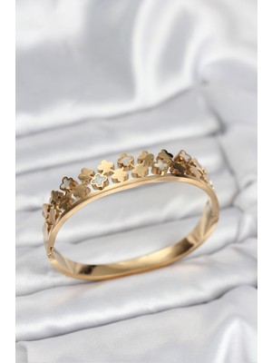 Pileli Store 316L Çelik Gold Renk Minimal Yoncalı Kadın Kelepçe Bileklik - TJ-BB8072