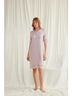 Pileli Store  Dantel Detaylı Kısa Kollu ve Önü Düğmeli Gecelik