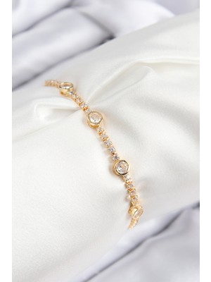 Pileli Store Pirinç Zirkon Taşlı Daire Model Gold Renk Asansörlü Kadın Bileklik - TJ-BB7745