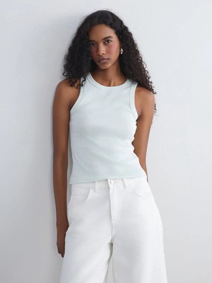 Lc Waikiki Yeni Sezon Bisiklet Yaka Taşlı Kadın Atlet