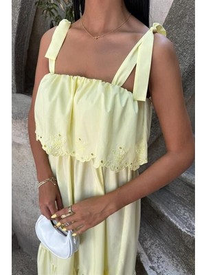 Modaurul Etek Ucu Brode Nakışlı Boyundan Bağlamalı Elbise 2881