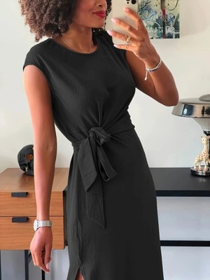 Modaurul Kadın Kısa Kollu Yuvarlak Yaka Belden Bağcıklı Önden Yırtmaçlı Aerobin Elbise