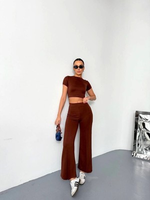 Modaurul Osy Modal Yumuşak Dokulu Kumaş Kısa Kollu Crop Alt Ispanyol Paça Pantalon Ikili Takım - Kahverengi