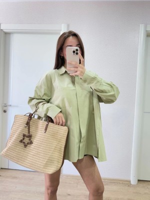 Modaurul Yakalı Yandan Yırtmaçlı Gömlek - Yeşil