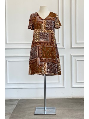 Melek Kol Patchwork Desen V Yaka Viscon Elbise