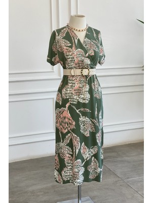 Yanları Yırtmaçlı Kruvaze Yaka Kendinden Kemerli Tensel Elbise