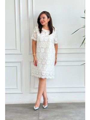 Bisiklet Yaka Güpür Detaylı Kısa Kollu Elbise