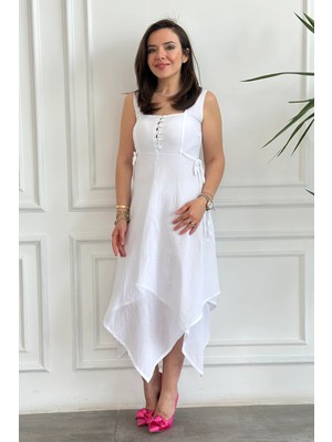 Asimetrik Kesim Kolsuz Düğme Detaylı Elbise