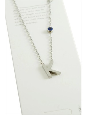 Pileli Store Gümüş Renkli Harfli Çelik Kolye