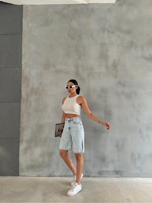 Zeo Basic Yanlardan  Yırtmaçlı  Fresh Mavi Denim Şort
