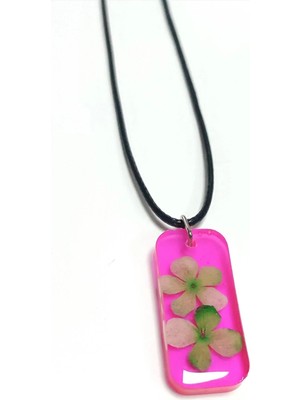 Pileli Store Kartopu Çiçeği Dikdörtgen Epoksi Kolye