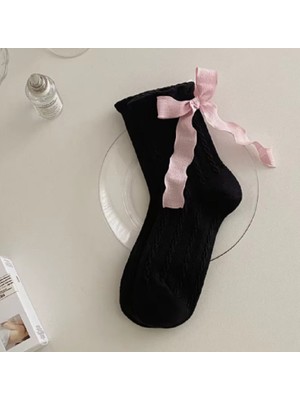 Trendy Chic Kurdela Detaylı Soket Çorap