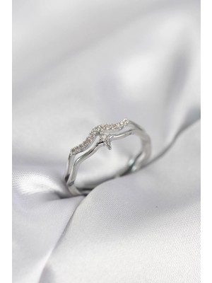 Pileli Store Minimal Yıldız Model Gümüş Renk Zirkon Taşlı Kadın Yüzük