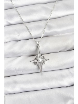Pileli Store 316L Çelik Zincir Gümüş Renk Kutup Yıldızı Model Zirkon Taşlı Kadın Kolye