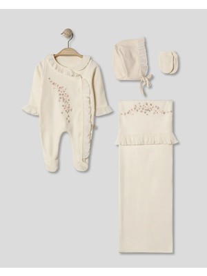 Lenna Baby Naturel Detaylı 4'lü Yenidoğan Kız Bebek Hastane Çıkışı %100 Pamuk