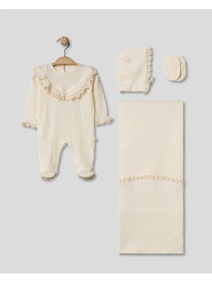 Lenna Baby Naturel Dantel Jakarlı 4'lü Yenidoğan Kız Bebek Hastane Çıkışı %100 Pamuk