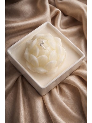 Atelier Lumira Lotus Touch Porselen Kase Dekoratif Mum Beyaz