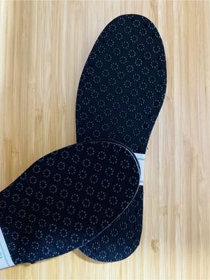 öztürk El Örgü Patik Tabanlık (Hazır Delikli) Keçe Eva Kaydırmaz. 2 Çift. No:28-29 Boy:18,6cm.