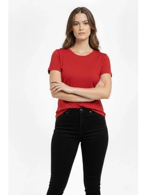 Pileli Store T-Shirt Bisiklet Yaka Slim Fit Likralı Tişört Günlük Basic Body - Kırmızı