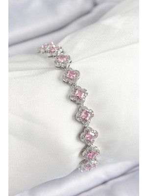 Pirinç Zirkon Taşlı Pembe Yonca Baget Model Gümüş Renk Vip Seri Kadın Bileklik