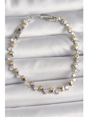 Pirinç Gümüş Renk Zirkon Taşlı Gold Kalpli Vip Seri Kadın Bileklik