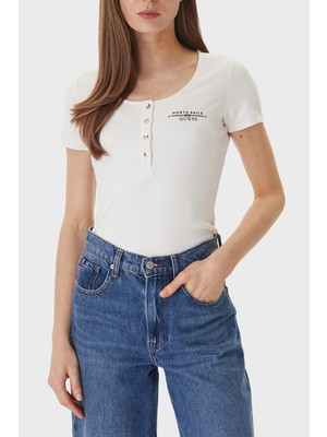 Guess Guessxns Slim Fit Logolu Düğmeli Yuvarlak Yaka Top W6GP01K2658 Bayan Top W6GP01 K2658 G012