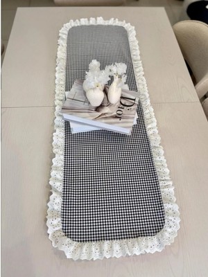 Nurgita Home Fırfırlı Fistolu Vintage Oval Runner