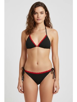 Beruflic Kırmızı Dantel Detaylı Siyah Bikini Takımı – Ayarlanabilir Ipli, Içten Şardonlu, Kadın Mayo