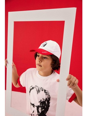 DeFacto 23 Nisan Çocuk Bayramı Atatürk İmzalı Nakışlı Pamuklu Cap Şapka Erkek Çocuk A0399A825SM