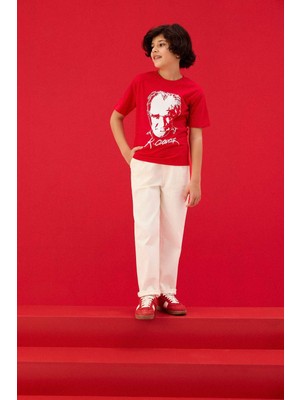 DeFacto 23 Nisan Çocuk Bayramı Carrot Fit Standart Paça Gabardin Pantolon Erkek Çocuk E2218A826SP
